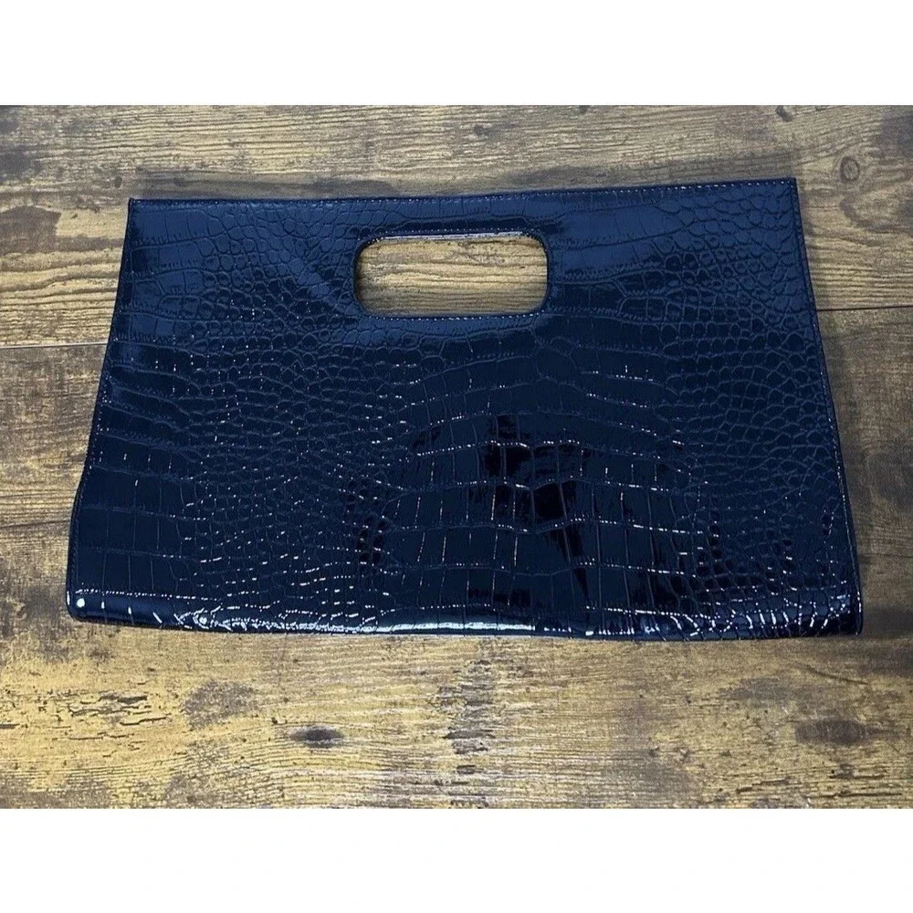 Vintage Giannini Patent BlackCroc Embossed Envelope Clutch Purse Minimalist Chic